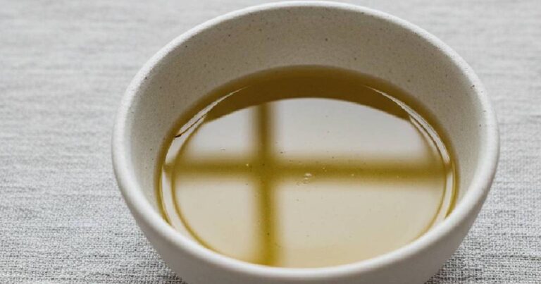 Oliwa z oliwek a insulinooporność i cukrzyca – jak polifenole regulują poziom cukru we krwi?